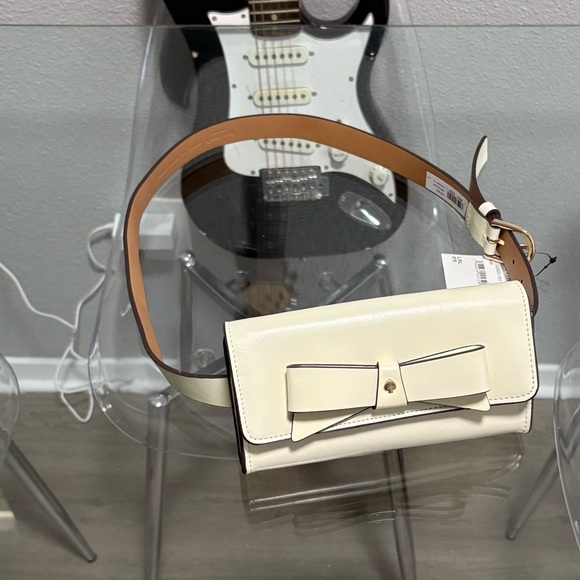kate spade Handbags - Kate Spade Ivory and Brown Bow Crossbody Bag